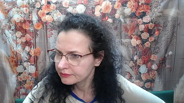 Miroslava Happi online show from May 2026 05:47:02 AM