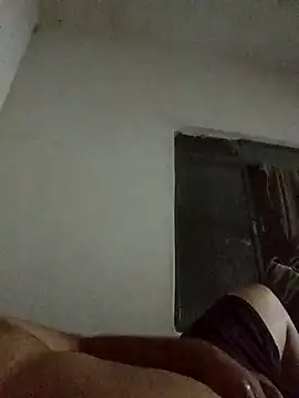 Snapshot of Felipe_OwnZ chatting on October 2025 02:31:02 AM Felipe OwnZ online show from October 2025 02:31:02 AM