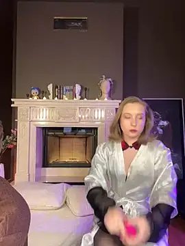 Saint Vicious online show from March 2025 12:12:01 PM