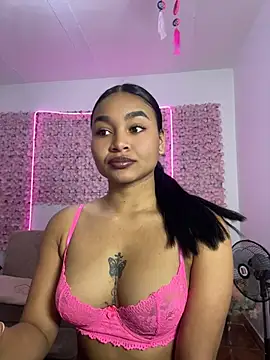 Lynda Bonnie online show from June 2026 01:20:02 PM