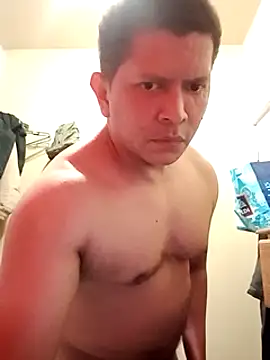 Snapshot of machoactivo1 chatting on February 2025 08:38:01 AM machoactivo1 online show from February 2025 08:38:01 AM