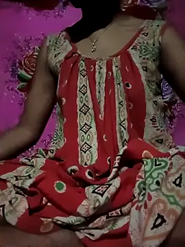 Snapshot of CuteRani001 chatting on September 2025 04:35:02 AM CuteRani001 online show from September 2025 04:35:02 AM