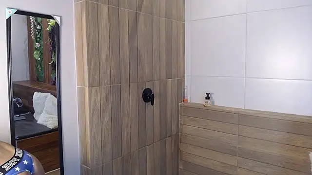 Georgina Palacios  online show from October 2025 10:18:02 PM