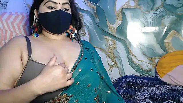 Snapshot of seetatiwari chatting on April 2026 06:27:02 PM seetatiwari online show from April 2026 06:27:02 PM