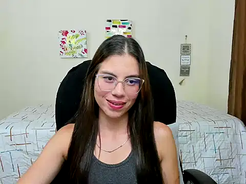 veronicamiller22 online show from September 2025 04:28:01 AM