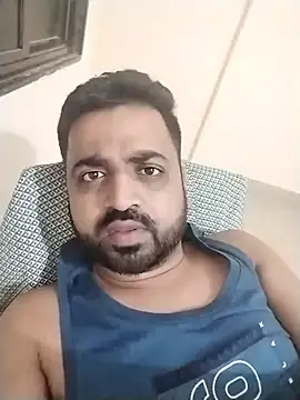 Vij717 online show from October 2025 05:36:02 PM