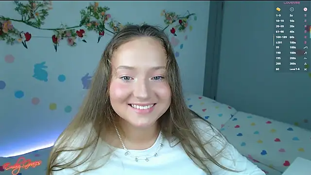EmilyxxGraces online show from April 2026 09:53:01 PM