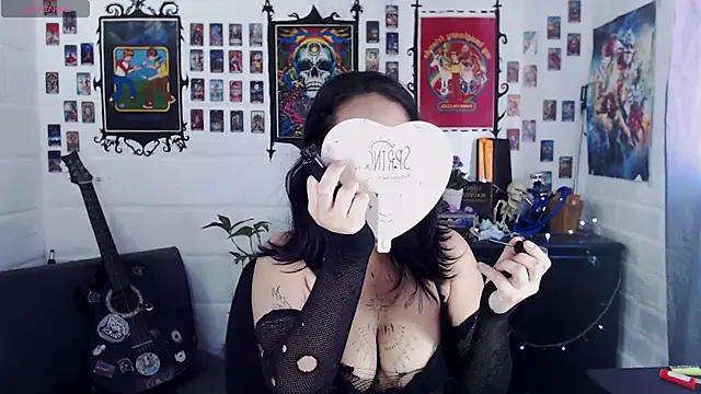 Nyx Blackmoon online show from February 2025 01:33:01 PM