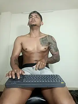 Blackhot000 online show from March 2025 10:44:02 AM