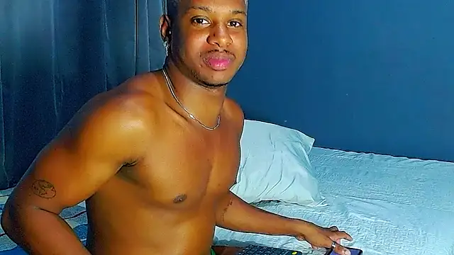 Snapshot of JackBlackone chatting on September 2025 03:22:01 AM JackBlackone online show from September 2025 03:22:01 AM