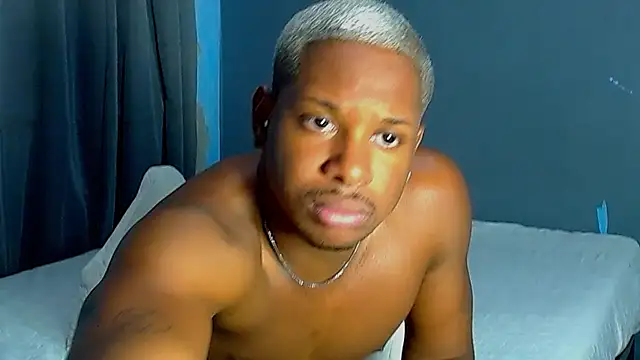 Snapshot of JackBlackone chatting on October 2025 01:50:02 AM JackBlackone online show from October 2025 01:50:02 AM