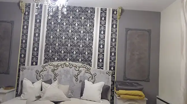 Snapshot of DeboraXporn chatting on February 2025 07:27:02 PM DeboraXporn online show from February 2025 07:27:02 PM