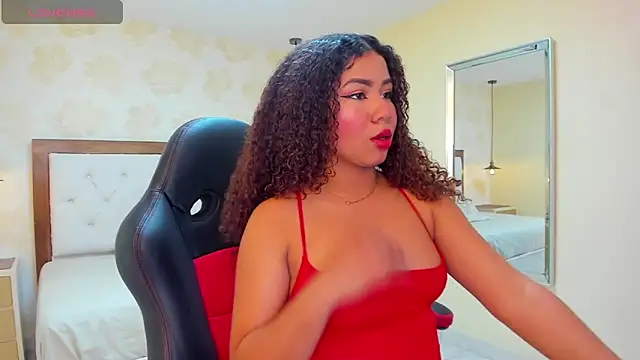 MELINAMARTINS online show from February 2025 08:05:01 PM