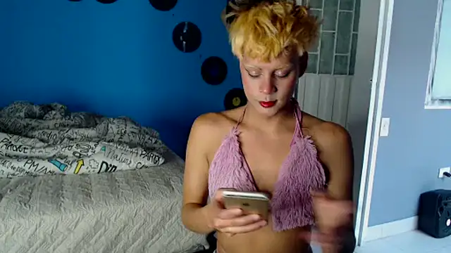 Snapshot of mchissexx chatting on November 2025 12:27:01 PM mchissexx online show from November 2025 12:27:01 PM