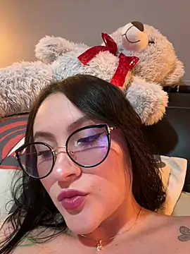 ValentinaOrtiz3 online show from April 2026 01:27:02 AM