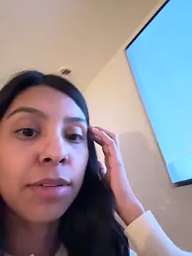 Valeedoll online show from March 2026 04:17:01 AM