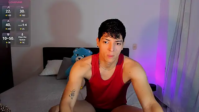  JacobMiller   online show from October 2025 10:18:02 PM