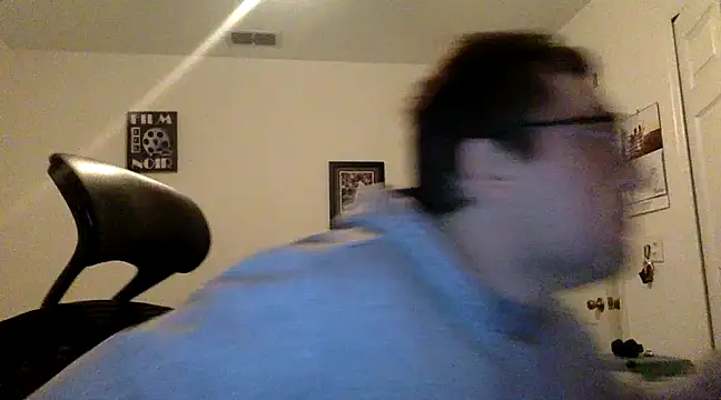 Snapshot of Milflover96 chatting on February 2025 12:09:01 AM Milflover96 online show from February 2025 12:09:01 AM