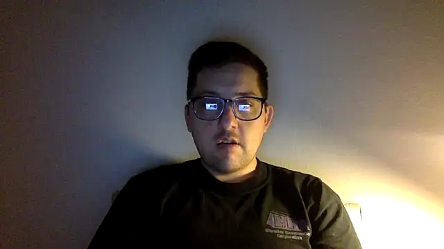 Snapshot of Milflover96 chatting on February 2025 04:51:02 AM Milflover96 online show from February 2025 04:51:02 AM