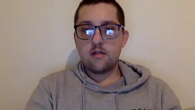 Snapshot of Milflover96 chatting on February 2025 03:23:02 AM Milflover96 online show from February 2025 03:23:02 AM