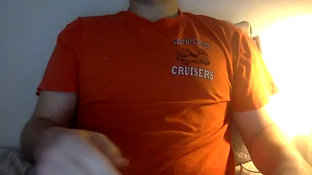 Snapshot of Milflover96 chatting on March 2025 04:03:02 PM Milflover96 online show from March 2025 04:03:02 PM