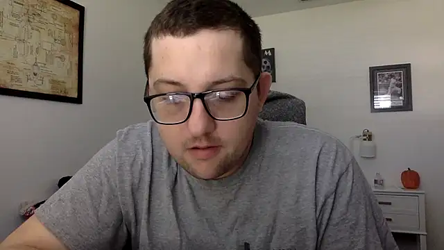 Snapshot of Milflover96 chatting on March 2025 03:24:02 PM Milflover96 online show from March 2025 03:24:02 PM