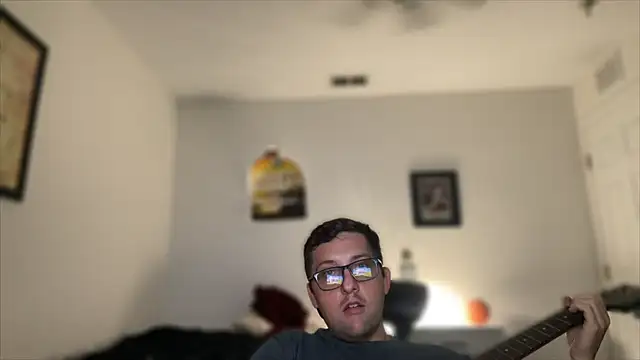 Snapshot of Milflover96 chatting on October 2025 01:58:02 AM Milflover96 online show from October 2025 01:58:02 AM