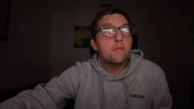 Snapshot of Milflover96 chatting on November 2025 09:22:01 AM Milflover96 online show from November 2025 09:22:01 AM