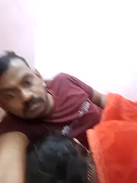 Snapshot of Hot_couple493 chatting on February 2025 12:48:01 AM Hot couple493 online show from February 2025 12:48:01 AM