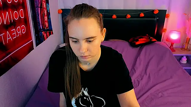 Snapshot of Lika_0ne chatting on November 2025 11:54:01 AM Lika 0ne online show from November 2025 11:54:01 AM