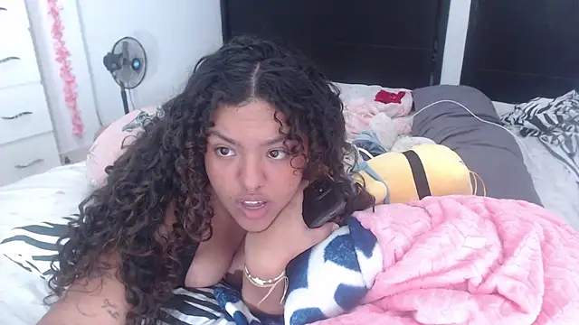 Anitta bell online show from February 2025 01:08:01 AM