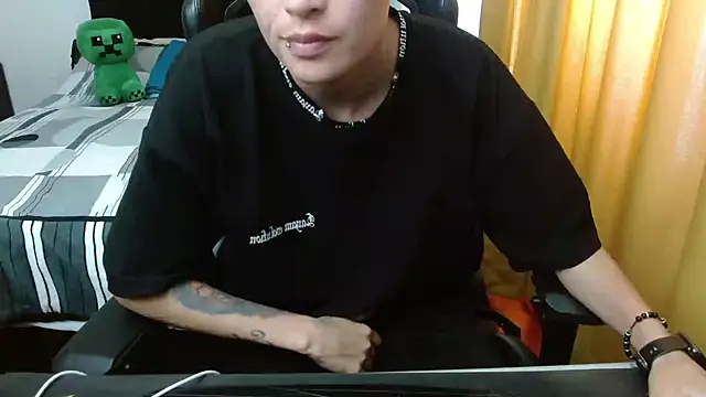 duo peludoo online show from April 2026 03:46:02 PM