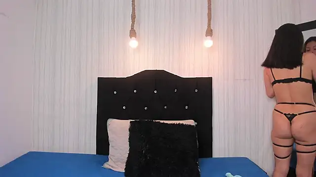 nicky angel1 online show from March 2025 04:32:01 PM