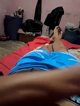 DamAlves49 online show from May 2026 11:04:02 AM