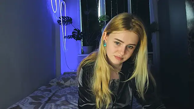 Snapshot of Alexa_Pirs chatting on February 2025 01:01:01 PM Alexa Pirs online show from February 2025 01:01:01 PM