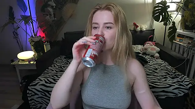 Alexa Pirs online show from March 2026 05:50:02 PM