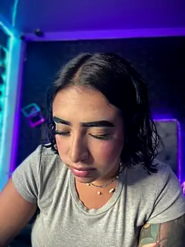 Scarlett-LS online show from December 2025 02:20:02 AM