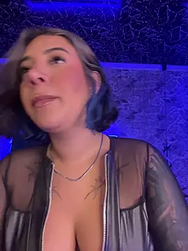 Snapshot of Scarlett-LS chatting on June 2026 06:52:02 AM Scarlett-LS online show from June 2026 06:52:02 AM