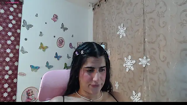 Snapshot of Hanna_latinaa chatting on January 2026 04:17:02 AM Hanna latinaa online show from January 2026 04:17:02 AM