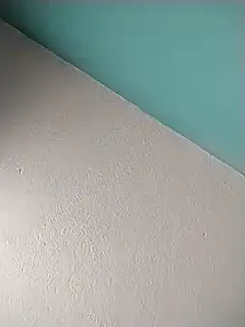 Snapshot of Luiyi1997 chatting on February 2025 02:02:01 PM Luiyi1997 online show from February 2025 02:02:01 PM