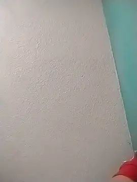 Snapshot of Luiyi1997 chatting on February 2025 07:38:01 PM Luiyi1997 online show from February 2025 07:38:01 PM