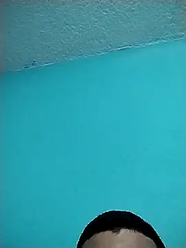 Snapshot of Luiyi1997 chatting on February 2025 01:46:02 AM Luiyi1997 online show from February 2025 01:46:02 AM