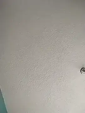 Snapshot of Luiyi1997 chatting on February 2025 03:18:02 PM Luiyi1997 online show from February 2025 03:18:02 PM