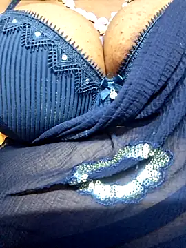 SX-JUHI online show from October 2025 11:35:01 PM