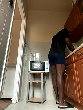 Snapshot of Budibudi5 chatting on November 2025 08:48:02 AM Budibudi5 online show from November 2025 08:48:02 AM