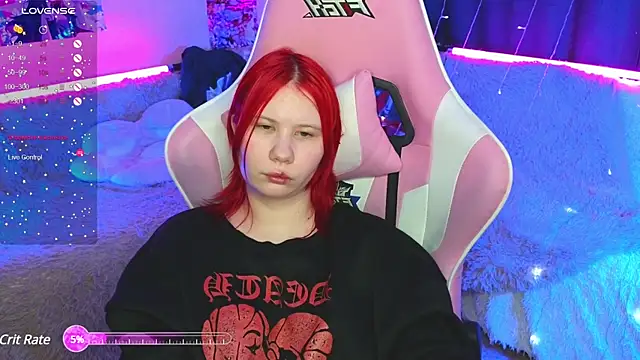 Little kitsune1707 online show from March 2025 09:06:02 PM