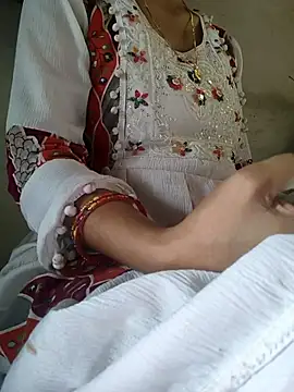 Snapshot of lovely----bhabhi chatting on February 2026 05:45:01 AM lovely----bhabhi online show from February 2026 05:45:01 AM