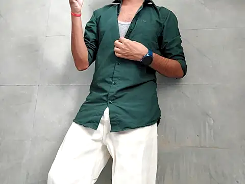 Snapshot of Lustyluckyy chatting on October 2025 07:07:02 AM Lustyluckyy online show from October 2025 07:07:02 AM