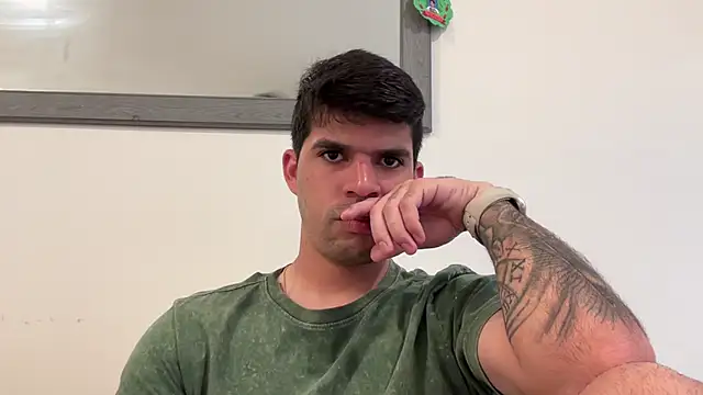 Snapshot of lancebrek chatting on March 2025 09:47:02 PM lancebrek online show from March 2025 09:47:02 PM