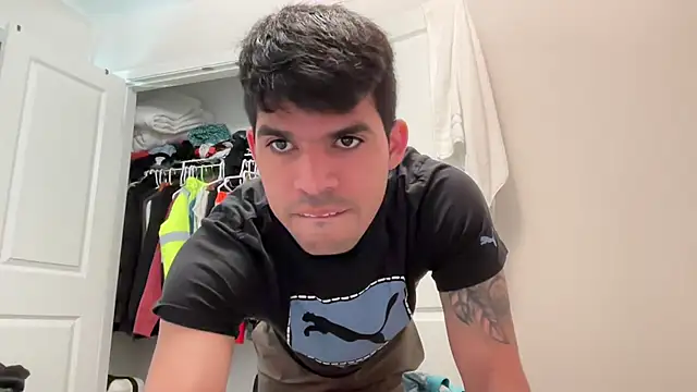 Snapshot of lancebrek chatting on March 2025 03:40:01 PM lancebrek online show from March 2025 03:40:01 PM